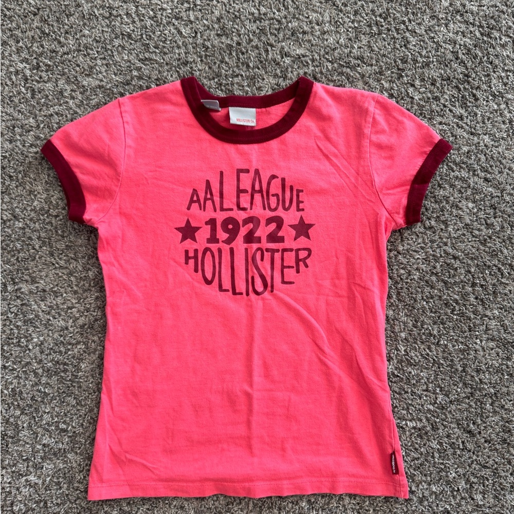 🌸 Y2K Hollister Ringer Pink & Burgundy Medium Graphic Tee